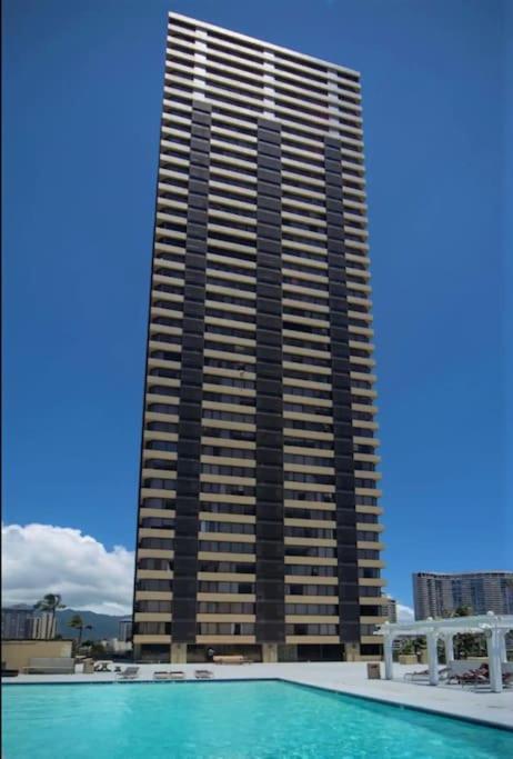 King Bed, Spacious, Legal, View Honolulu Exterior photo